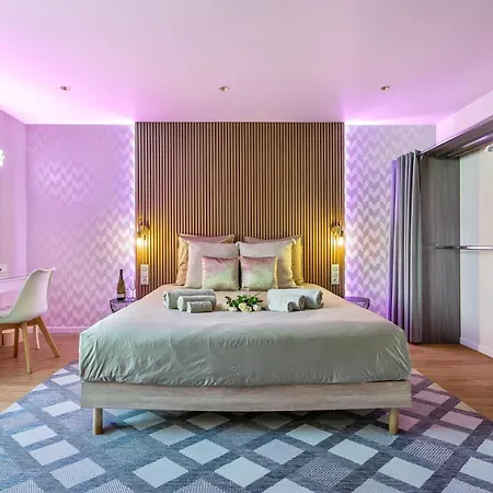 Renting - Massena - Luxe - Jacuzzi - Terrace - King Bed - Ac Апартаменты *